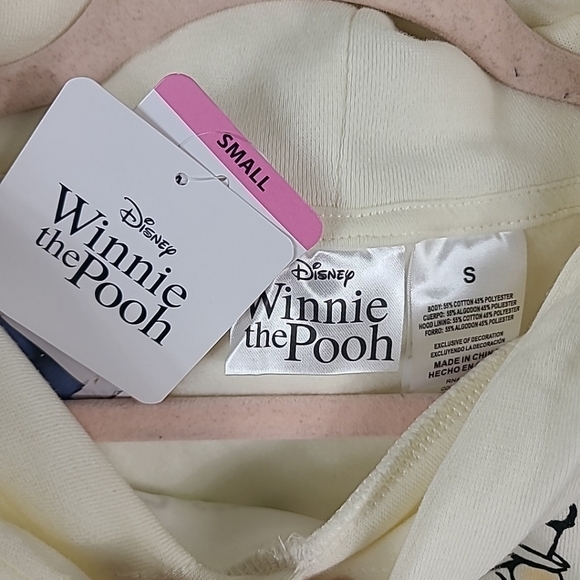 NWT Disney Winnie The Pooh Women's Pullover Hoodie Ivory Sz S - Picture 3 of 6